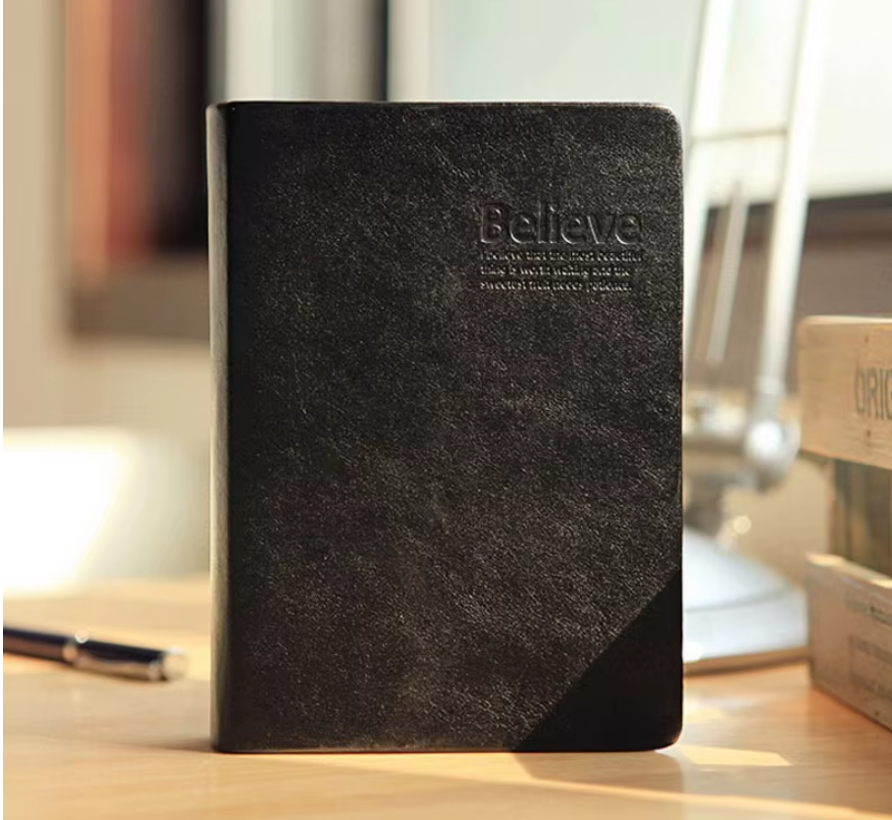 Vintage Thick Leather Bible Notebook Blank Diary Book Retro Zakka Paper Journals